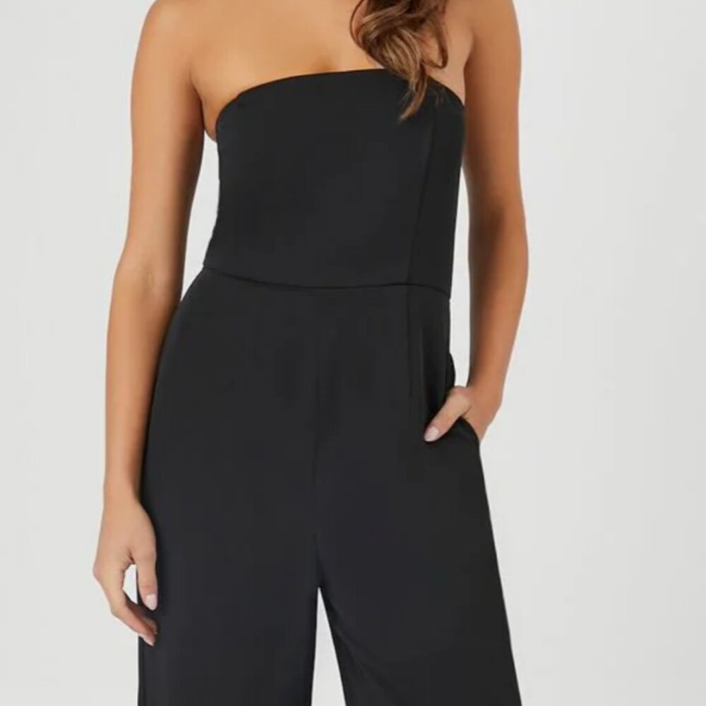 Forever 21 wide leg strapless chiffon black jumpsuit size medium